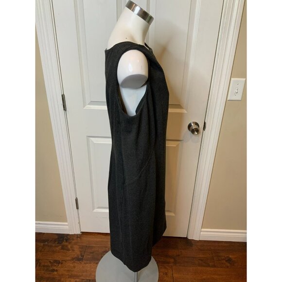 M.M. LaFleur Dark Gray Sleeveless Shift Dress, Size +1 | 1X - Picture 3 of 6